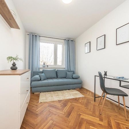 Glow Apartments, Apartament Kolobrzeska Gdansk Luaran gambar