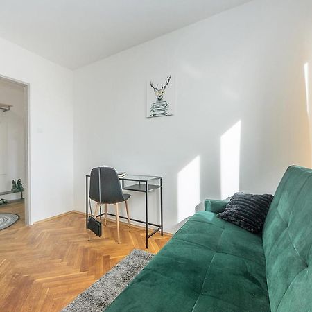 Glow Apartments, Apartament Kolobrzeska Gdansk Luaran gambar