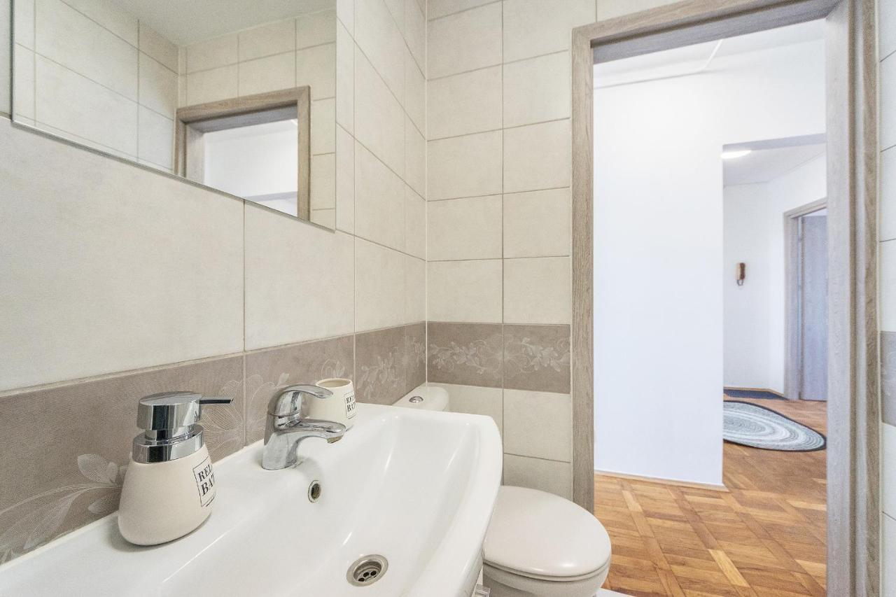 Glow Apartments, Apartament Kolobrzeska Gdansk Luaran gambar