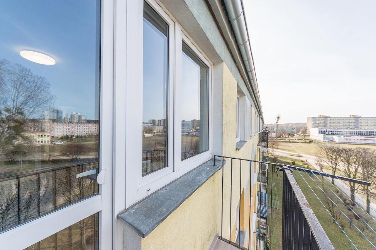 Glow Apartments, Apartament Kolobrzeska Gdansk Luaran gambar