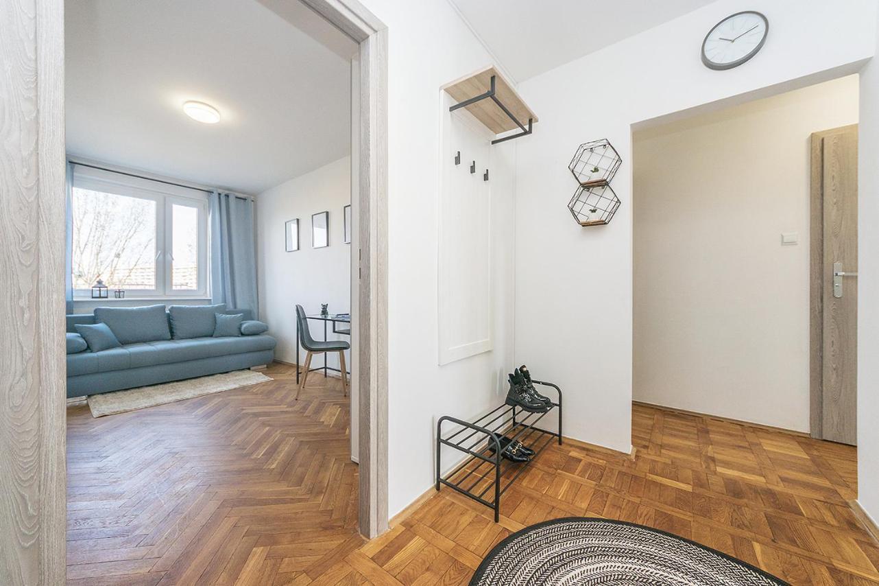 Glow Apartments, Apartament Kolobrzeska Gdansk Luaran gambar